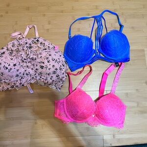 Lot of 3 Victoria secret Pink bras , NWT, push up 34B, medium